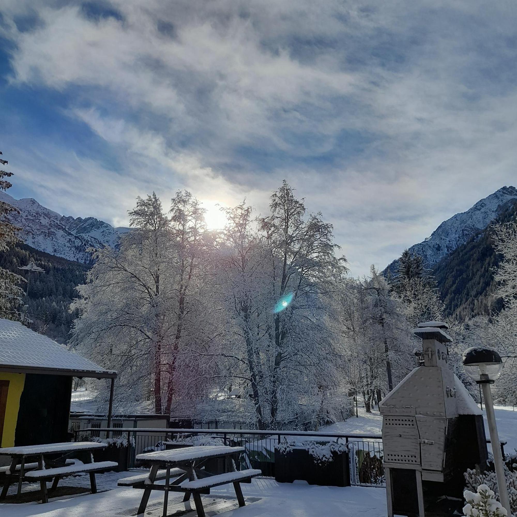 Soggiorno Vacanze Stella Alpina เตมู ภายนอก รูปภาพ